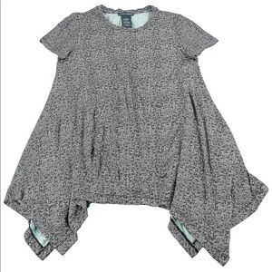 Chelsea & Theodore | Black &‎ White Speckled Top